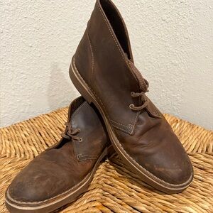 Clarks Chukka Lace Up Boots Leather Men’s Size 10-Preowned